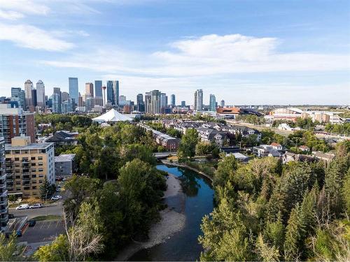 309-2411 Erlton Road Sw, Calgary, AB - Outdoor With View