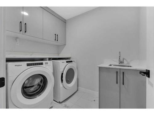 519 Corner Meadows Square Ne, Calgary, AB - Indoor Photo Showing Laundry Room