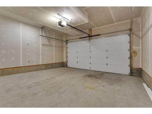 519 Corner Meadows Square Ne, Calgary, AB - Indoor Photo Showing Garage