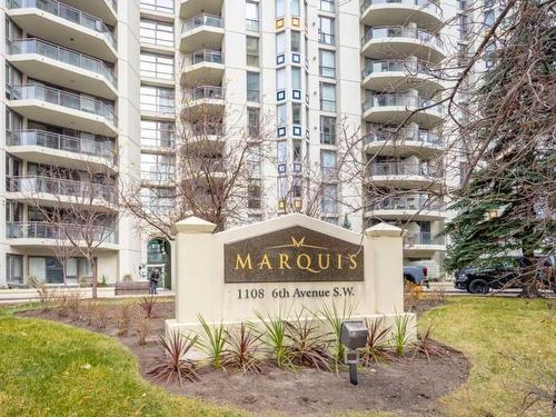 907-1108 6 Avenue Sw, Calgary, AB - Outdoor With Balcony With Facade