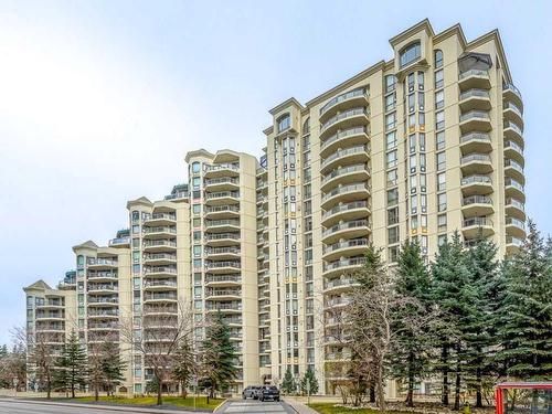 907-1108 6 Avenue Sw, Calgary, AB - Outdoor With Balcony With Facade