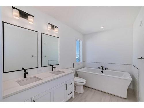 103 Saddlebred Place, Cochrane, AB - Indoor Photo Showing Bathroom