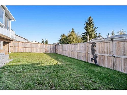 1763 Meadowbrook Drive Se, Airdrie, AB - Outdoor