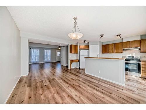 50 Tuscany Springs Heights Nw, Calgary, AB - Indoor Photo Showing Kitchen