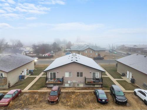 B-4607 46 Street, Innisfail, AB - Outdoor With Deck Patio Veranda