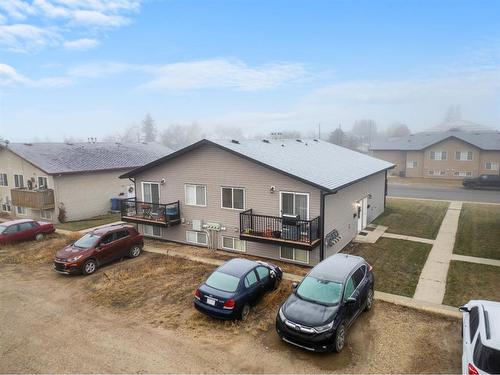 B-4607 46 Street, Innisfail, AB - Outdoor With Deck Patio Veranda With Exterior