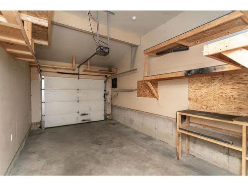 102 Elana Crescent, Lacombe, AB - Indoor Photo Showing Garage