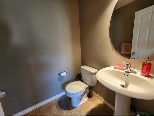 1061 Panatella Boulevard Nw, Calgary, AB - Indoor Photo Showing Bathroom