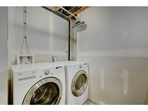 62 Jensen Heights Place Ne, Airdrie, AB - Indoor Photo Showing Laundry Room