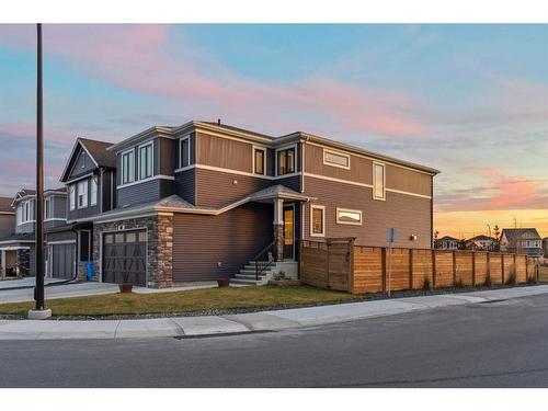 61 Creekstone Square Sw, Calgary, AB - Outdoor