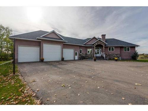 331067 Rge. Rd. 234, Rural Kneehill County, AB - Outdoor With Facade