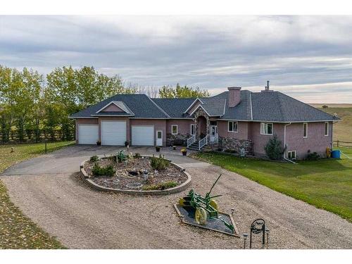 331067 Rge. Rd. 234, Rural Kneehill County, AB - Outdoor With Facade