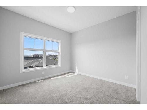 607 Mahogany Road Se, Calgary, AB - Indoor Photo Showing Other Room