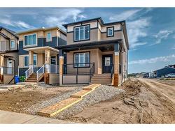 168 Legacy Glen Place SE Calgary, AB T2X 5J2