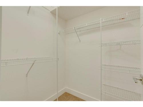 4403 26 Avenue Se, Calgary, AB - Indoor With Storage