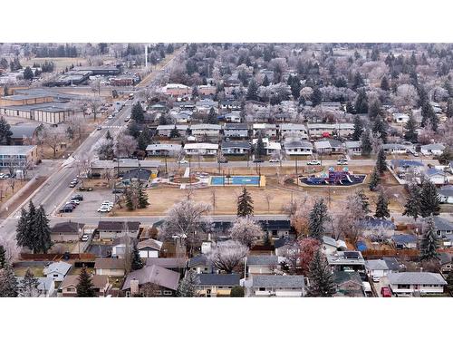 4403 26 Avenue Se, Calgary, AB - Outdoor With View