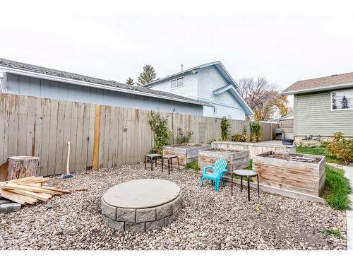 131 Rundlehorn Crescent Ne, Calgary, AB - Outdoor