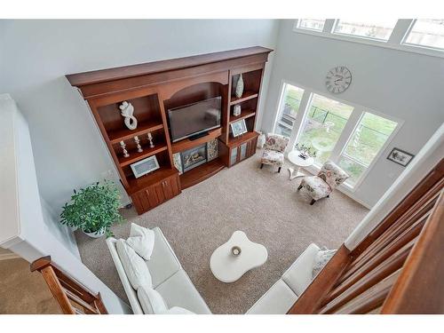 341 Rainbow Falls Way, Chestermere, AB - Indoor Photo Showing Other Room