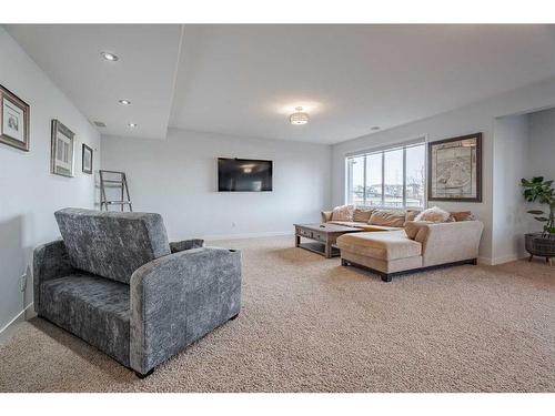 341 Rainbow Falls Way, Chestermere, AB - Indoor Photo Showing Living Room