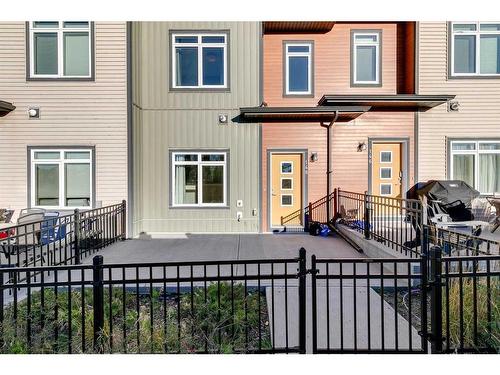 148 Sage Bluff Circle Nw, Calgary, AB - Outdoor