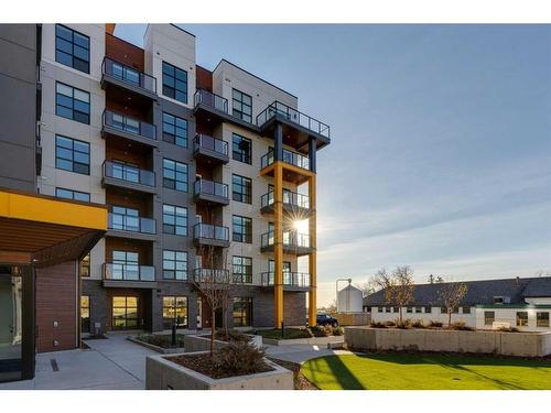 613-330 Dieppe Drive Sw, Calgary, AB - Outdoor With Balcony With Facade