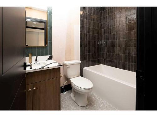 613-330 Dieppe Drive Sw, Calgary, AB - Indoor Photo Showing Bathroom