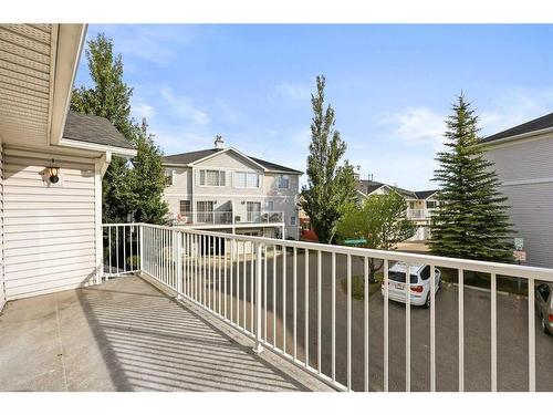 603 Country Village Cape Ne, Calgary, AB - Outdoor With Exterior