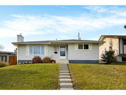 6407 Silver Ridge Drive NW Calgary, AB T3B 3T1