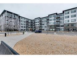 1118-395 Skyview Parkway NE Calgary, AB T3N 2K1