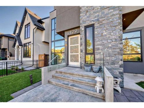 129 10 Avenue Nw, Calgary, AB - Outdoor