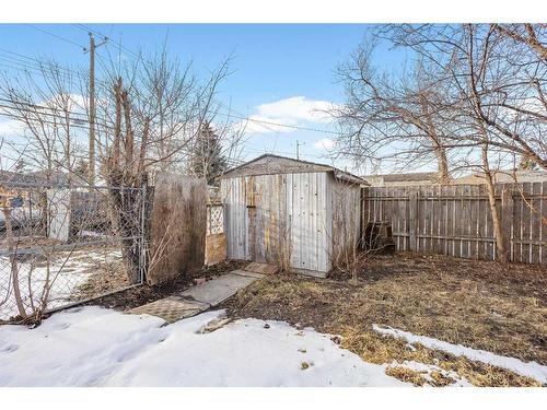 1515 43 Street Se, Calgary, AB - Outdoor