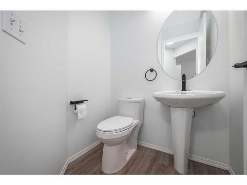 298 Arbour Crest Drive Nw, Calgary, AB - Indoor Photo Showing Bathroom