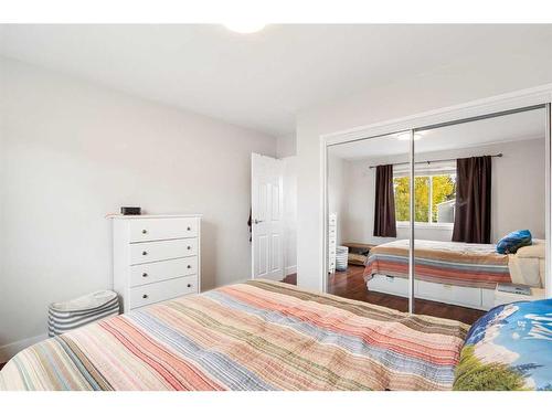 34-3032 Rundleson Road Ne, Calgary, AB - Indoor Photo Showing Bedroom