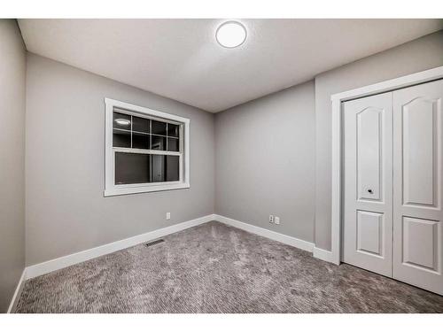 281 Cranberry Close Se, Calgary, AB - Indoor Photo Showing Other Room