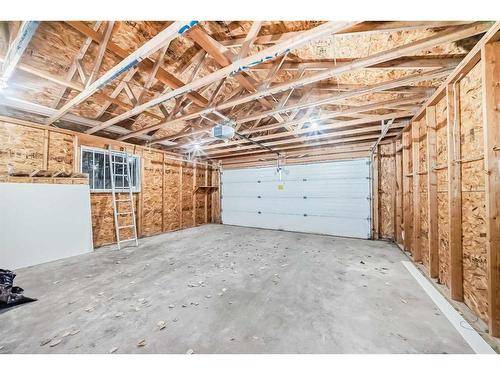 281 Cranberry Close Se, Calgary, AB - Indoor Photo Showing Garage