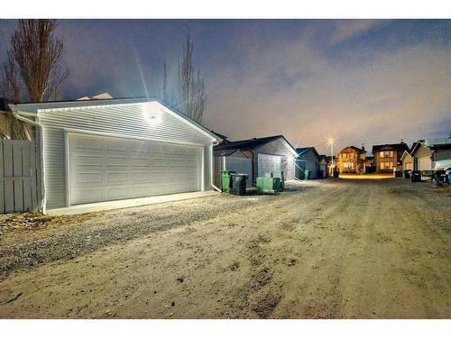 281 Cranberry Close Se, Calgary, AB - Outdoor With Exterior