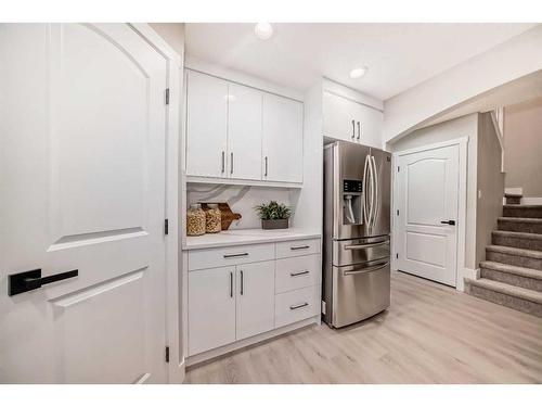 281 Cranberry Close Se, Calgary, AB - Indoor Photo Showing Kitchen