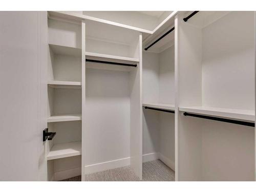 2430 26 Avenue Nw, Calgary, AB - Indoor With Storage