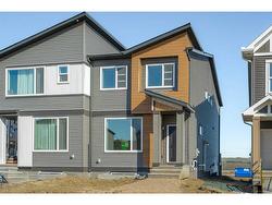 440 Tekarra Drive NW Calgary, AB T3R 2E9