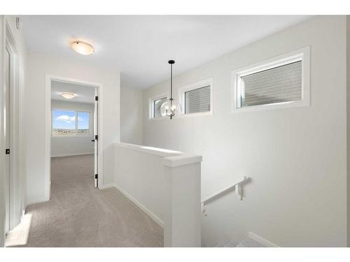 440 Tekarra Drive Nw, Calgary, AB - Indoor Photo Showing Other Room