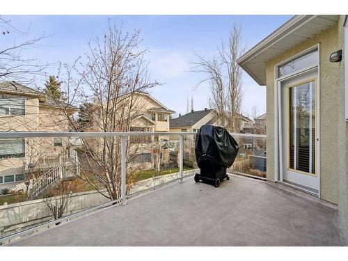 125 Evergreen Place Sw, Calgary, AB - Outdoor