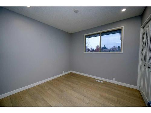 700 Woodpark Boulevard Sw, Calgary, AB - Indoor Photo Showing Other Room