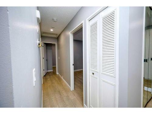 700 Woodpark Boulevard Sw, Calgary, AB - Indoor Photo Showing Other Room