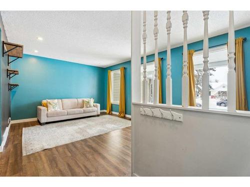 115 Pineson Place Ne, Calgary, AB - Indoor