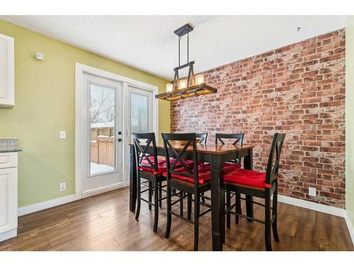 115 Pineson Place Ne, Calgary, AB - Indoor Photo Showing Dining Room