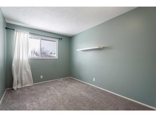 115 Pineson Place Ne, Calgary, AB - Indoor