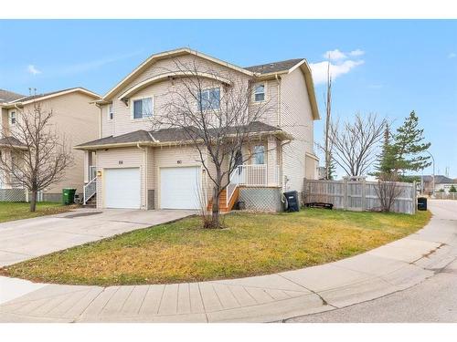 160 Aspen Mews, Strathmore, AB - Outdoor