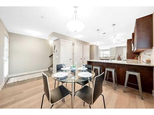 212-1905 27 Avenue Sw, Calgary, AB - Indoor Photo Showing Dining Room