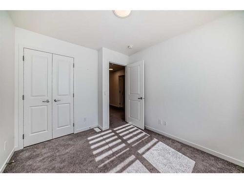 370 Masters Road Se, Calgary, AB - Indoor Photo Showing Other Room