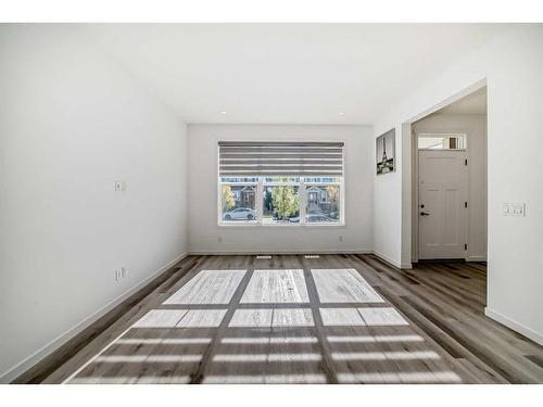 370 Masters Road Se, Calgary, AB - Indoor Photo Showing Other Room